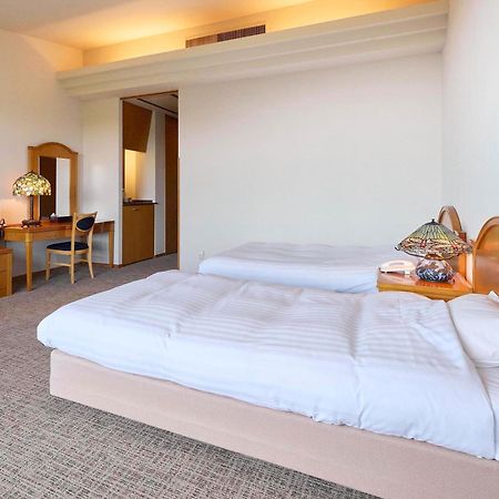 Arcadia Hotel Nagano Bagian luar foto