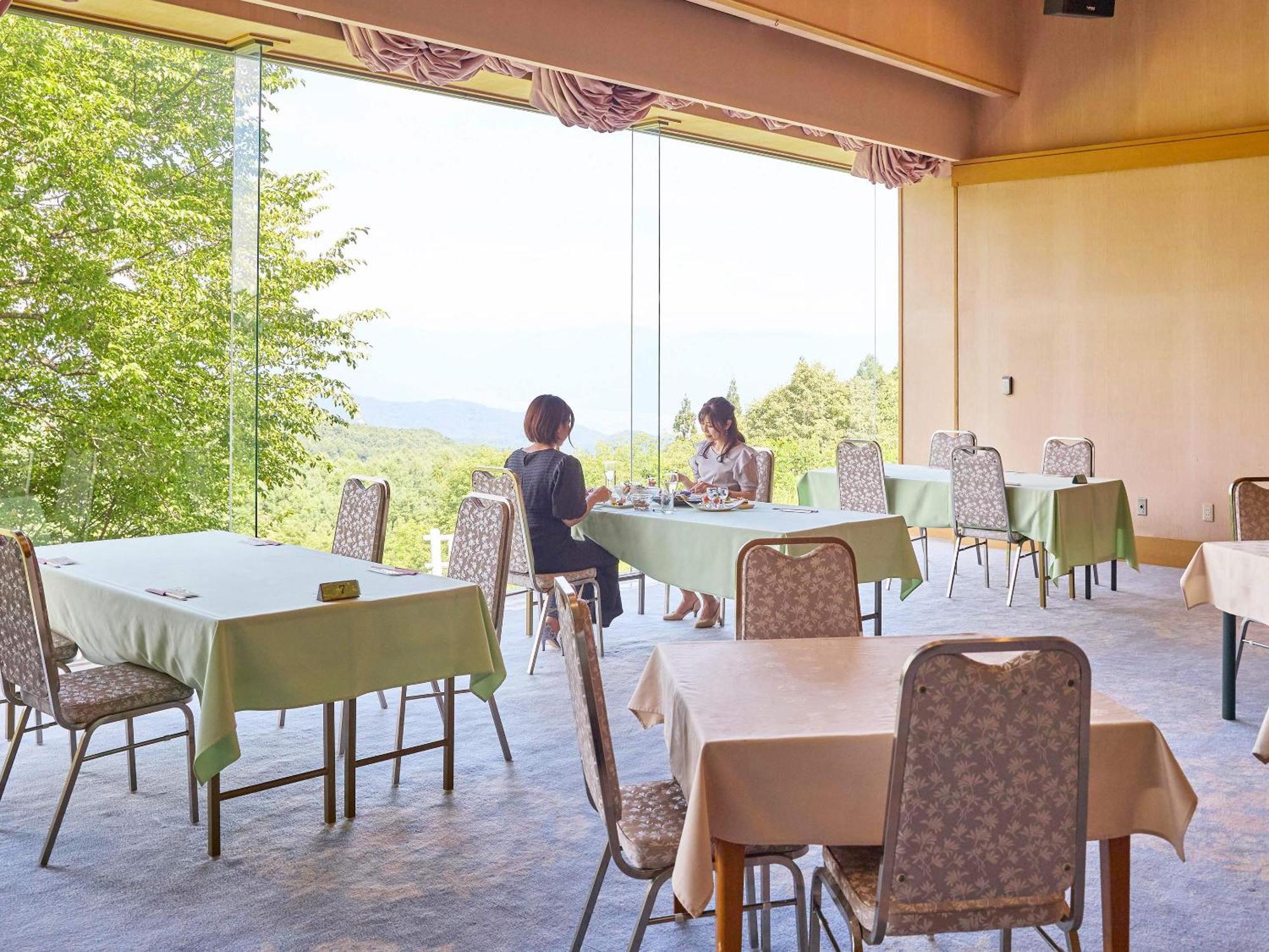 Arcadia Hotel Nagano Bagian luar foto